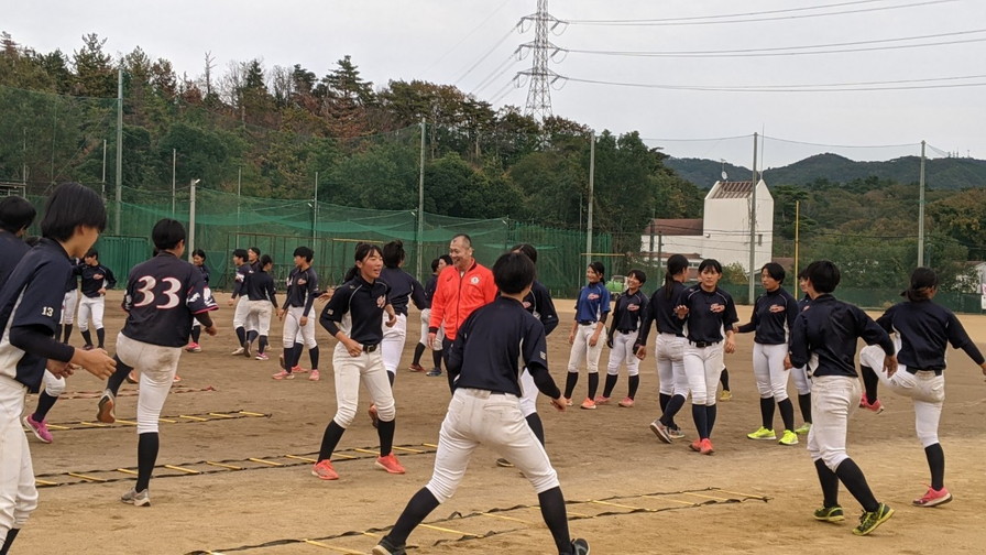 神戸弘陵学園高等学校女子野球部8.jpg